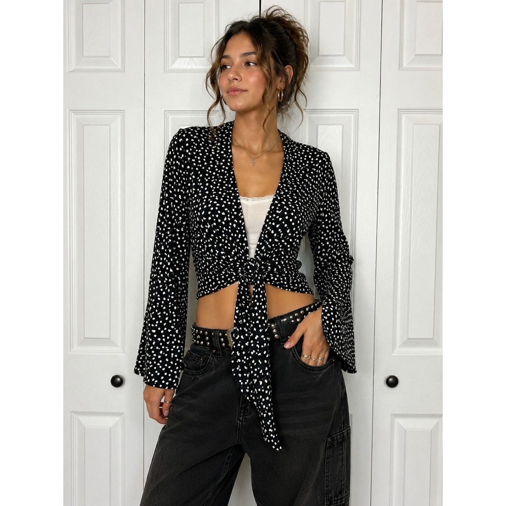 Volcom Wrap Skillz Heart Print Tie Front Crop Top Y2K Coquette Boho Black Small